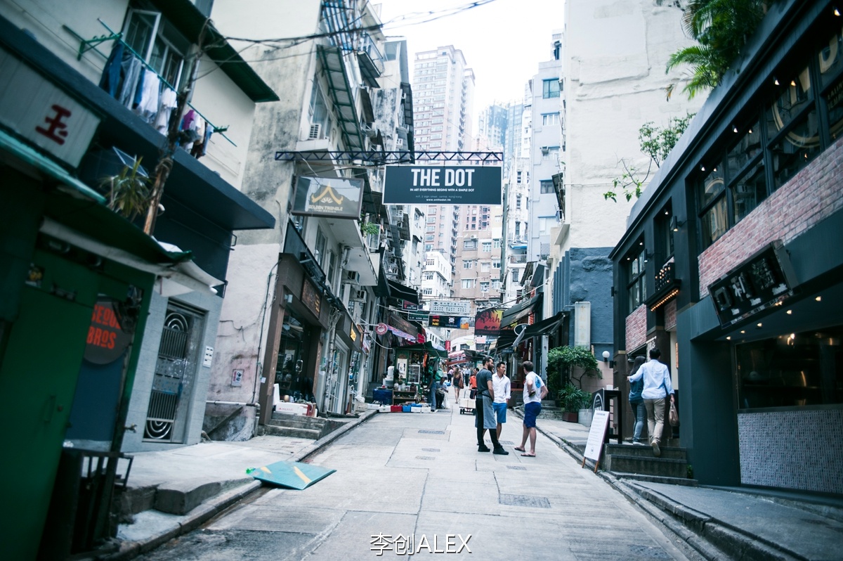 极速骑行下载发布 享受激情四射的摩托车对决:星空官方网站(图1) 星空app官网