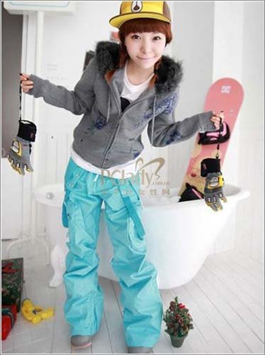 星空官方网站:联合国毒品和犯罪问题办公室成立二十周年:有信心和决心让世界更安全(图2) 星空app官方网页