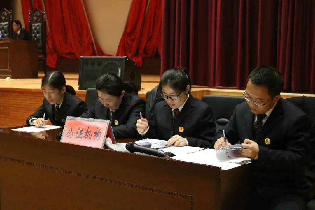 “星空官方网站”
FM95/《法治在线》——公证在您身边(图6)