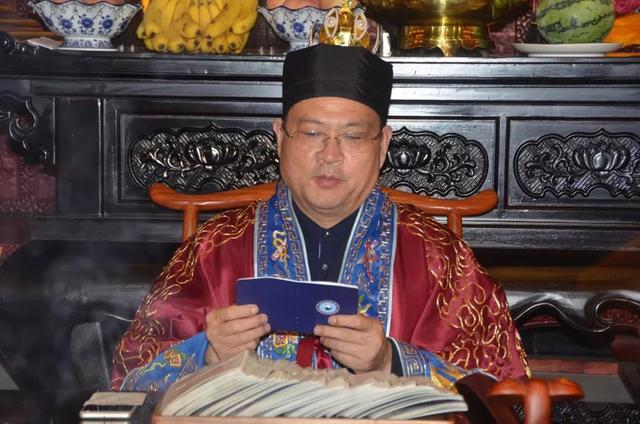 星空app官网-
中宣部媒体融合专家组专家赵子忠:融媒体建设的五大偏向(图1) 星空官方网站