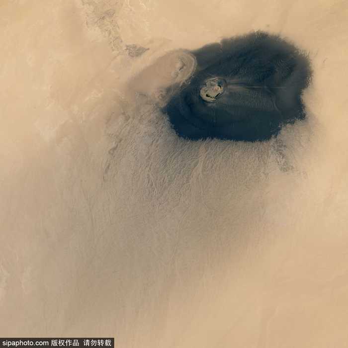 “星空官方网站”芬里尔拼图登陆青睐之光 国产免费萌系作品(图2) 星空app官方网页